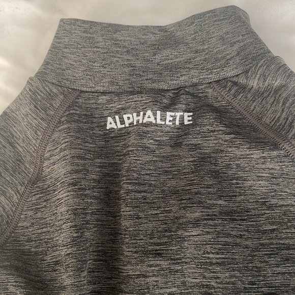 Amplify Jacket - Picture 3 of 5